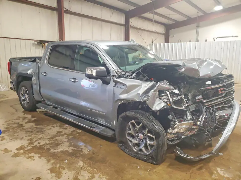 2026 GMC SIERRA K1500 SLT  