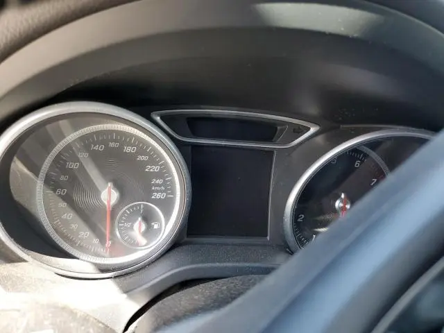 2018 MERCEDES-BENZ GLA 250 4MATIC  
