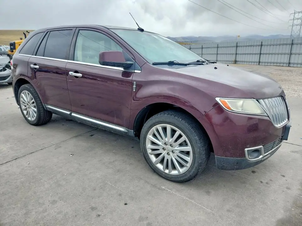 2011 LINCOLN MKX   