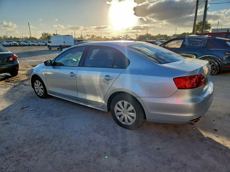 2014 VOLKSWAGEN JETTA BASE  