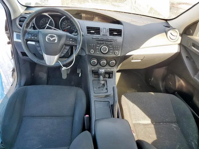 2013 MAZDA 3 I  