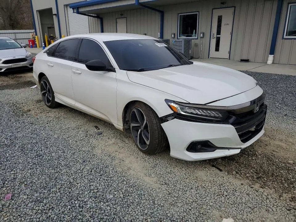 2022 HONDA ACCORD SPORT  