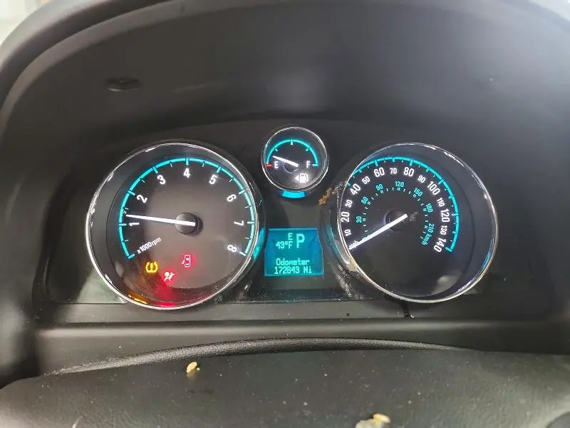 2014 CHEVROLET CAPTIVA LT  