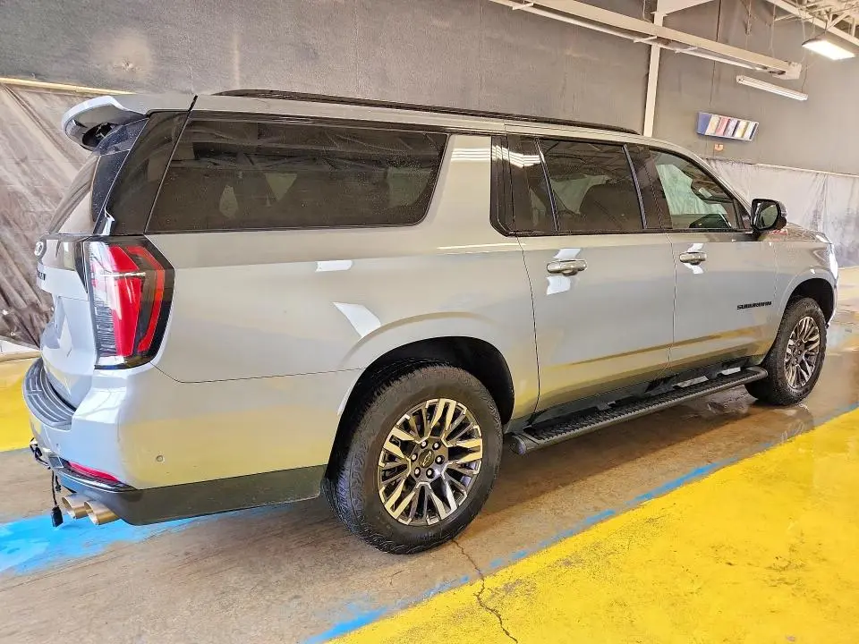 2025 CHEVROLET SUBURBAN K1500 Z71  