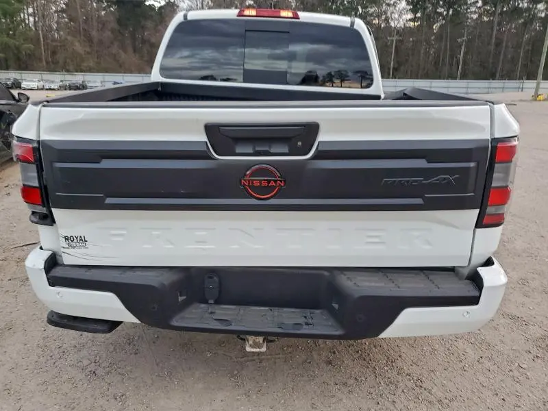 2025 NISSAN FRONTIER S  