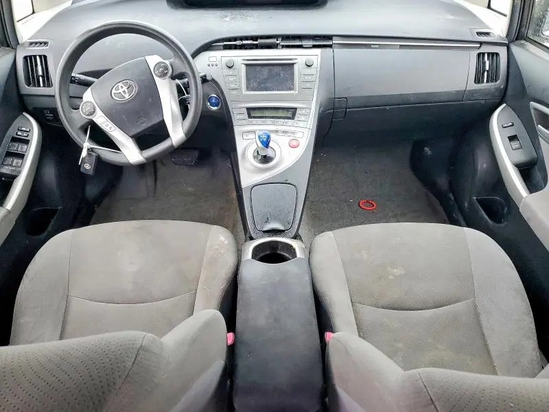 2013 TOYOTA PRIUS TWO  