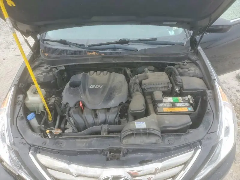 2013 HYUNDAI SONATA SE  