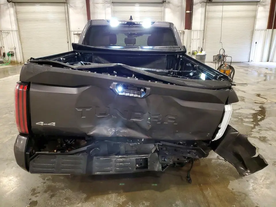 2022 TOYOTA TUNDRA CREWMAX LIMITED  
