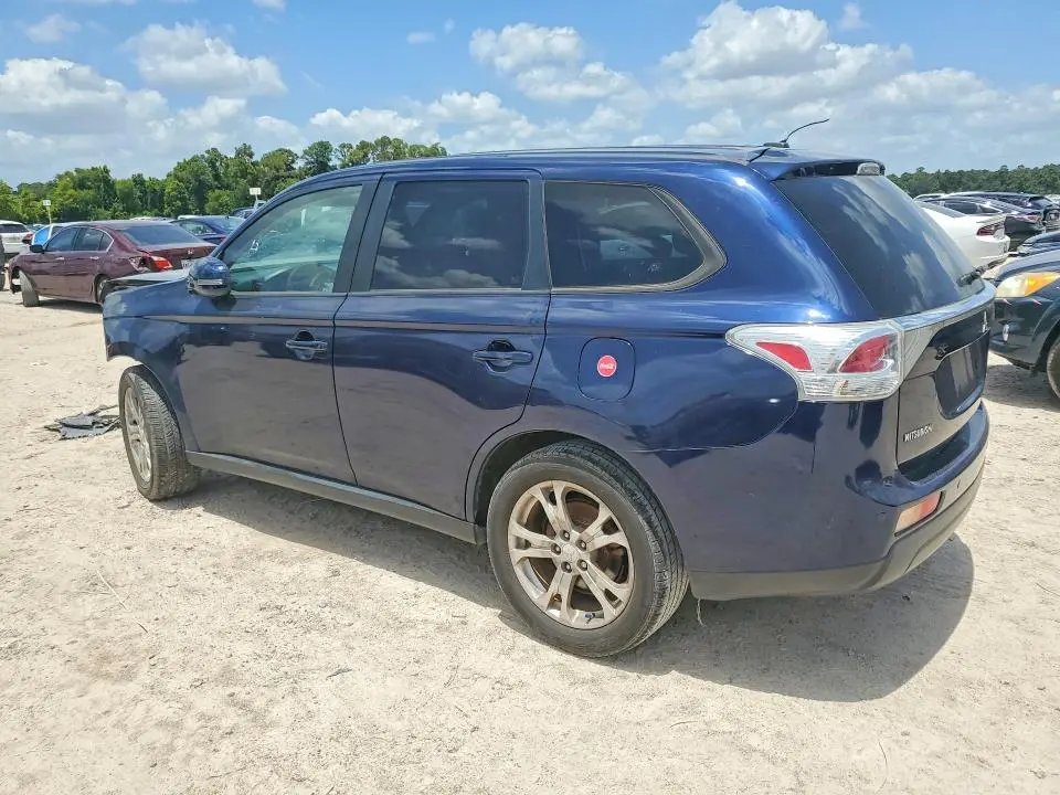 2014 MITSUBISHI OUTLANDER SE  