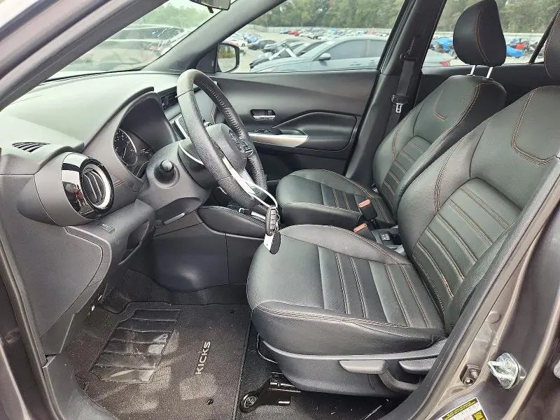 2018 NISSAN KICKS SR  