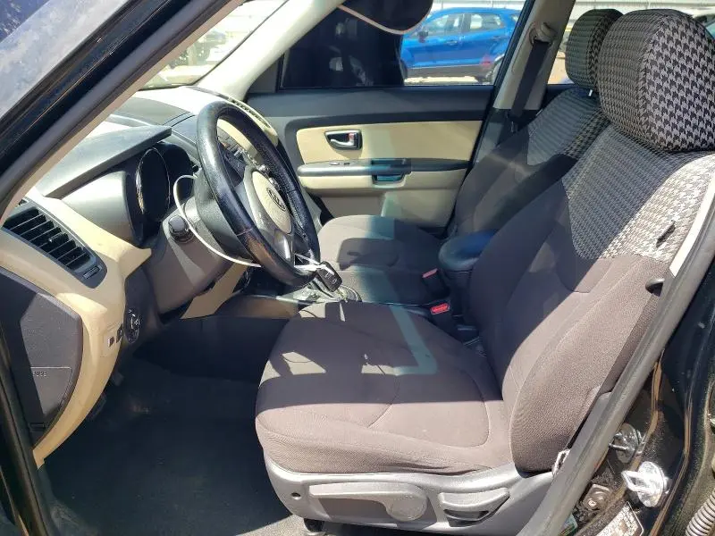 2011 KIA SOUL !  