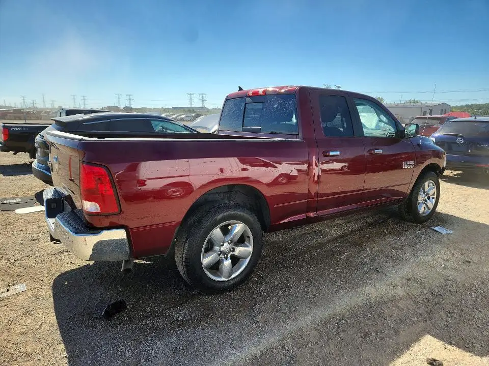 2018 RAM 1500 SLT  