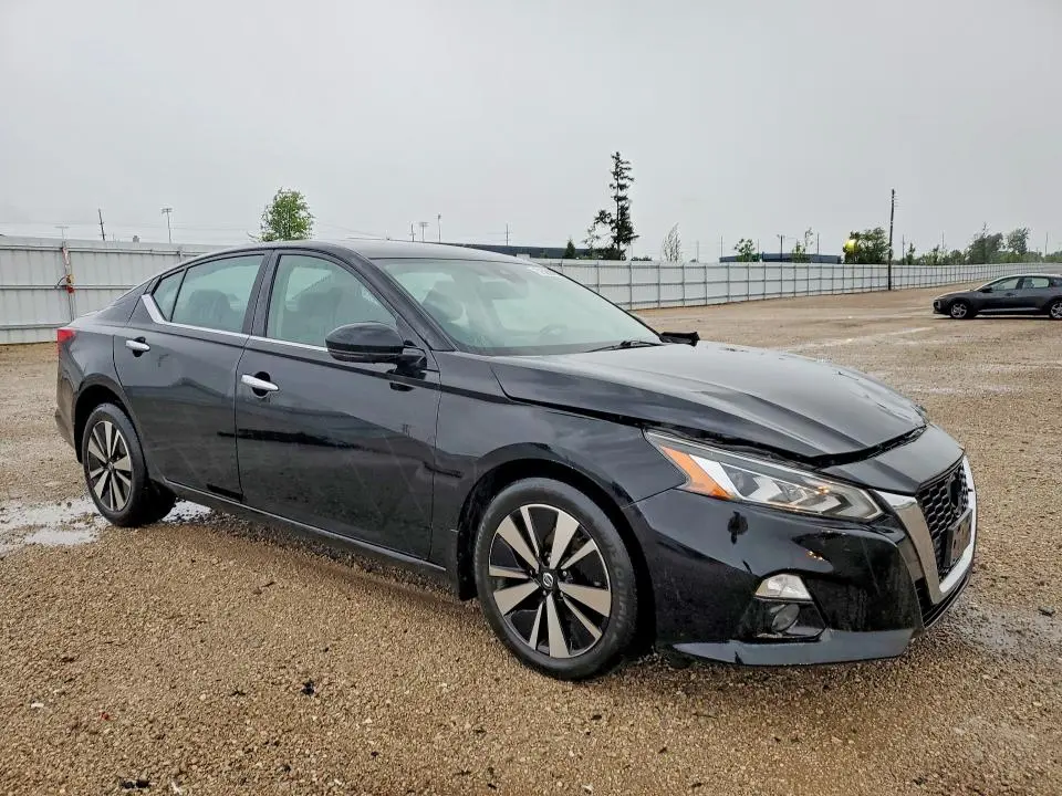 2019 NISSAN ALTIMA SV  