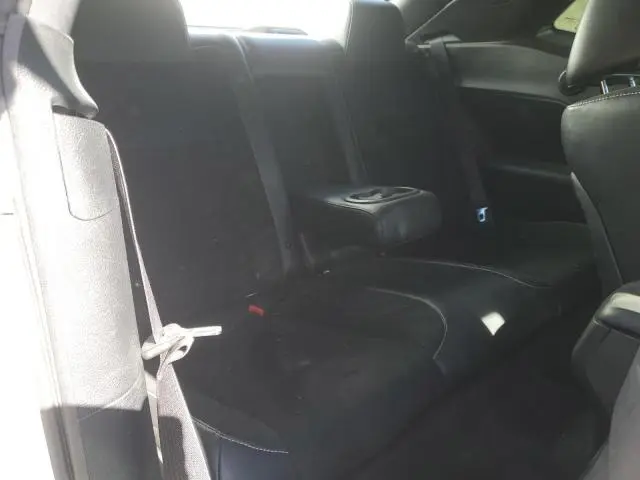 2015 DODGE CHALLENGER SXT PLUS  