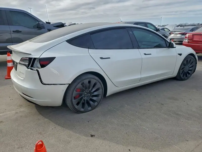 2021 TESLA MODEL 3   
