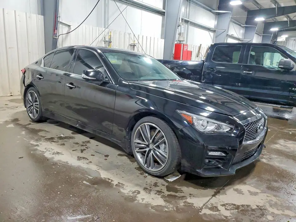 2015 INFINITI Q50 HYBRID PREMIUM  