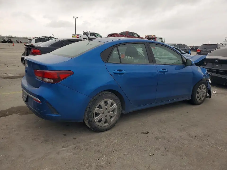 2022 KIA RIO S  