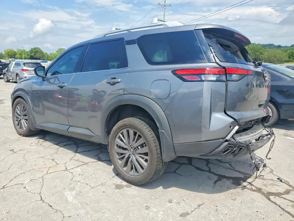 2024 NISSAN PATHFINDER SL  