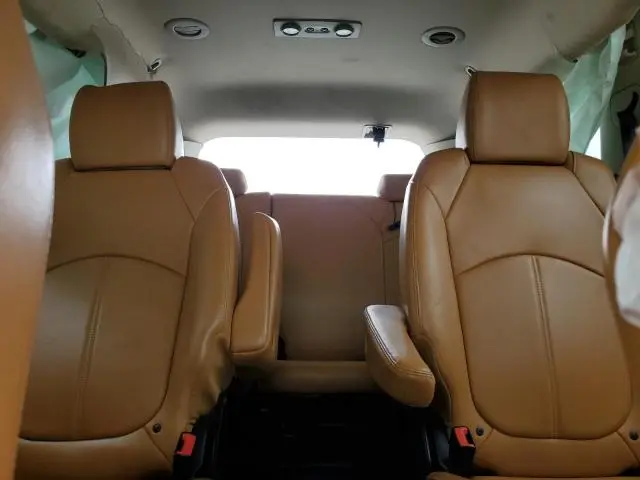 2013 CHEVROLET TRAVERSE LT  