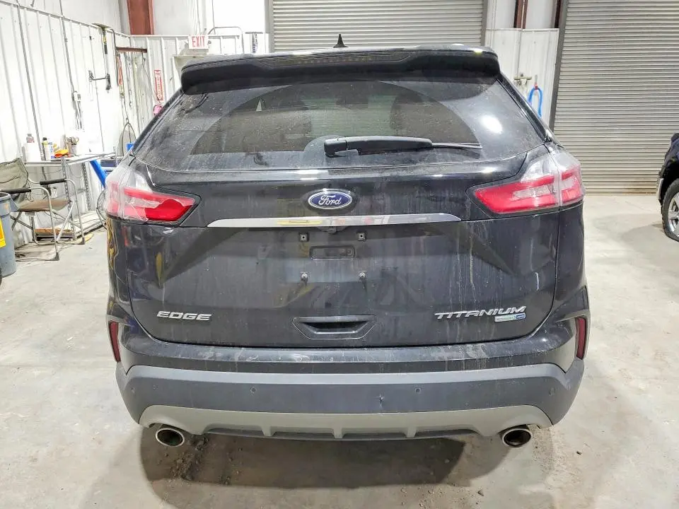 2019 FORD EDGE TITANIUM  