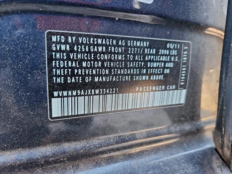 2011 VOLKSWAGEN GOLF   