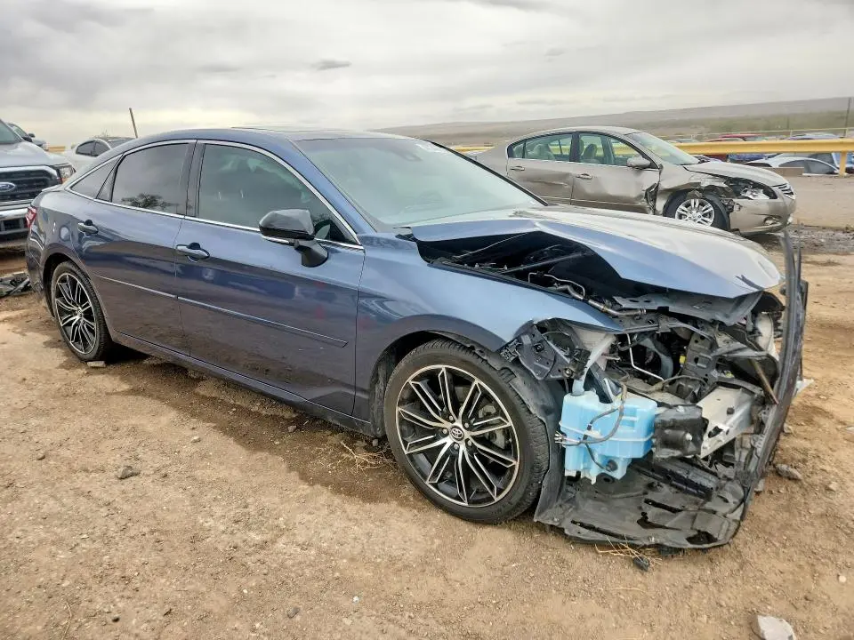 2019 TOYOTA AVALON TOURING  