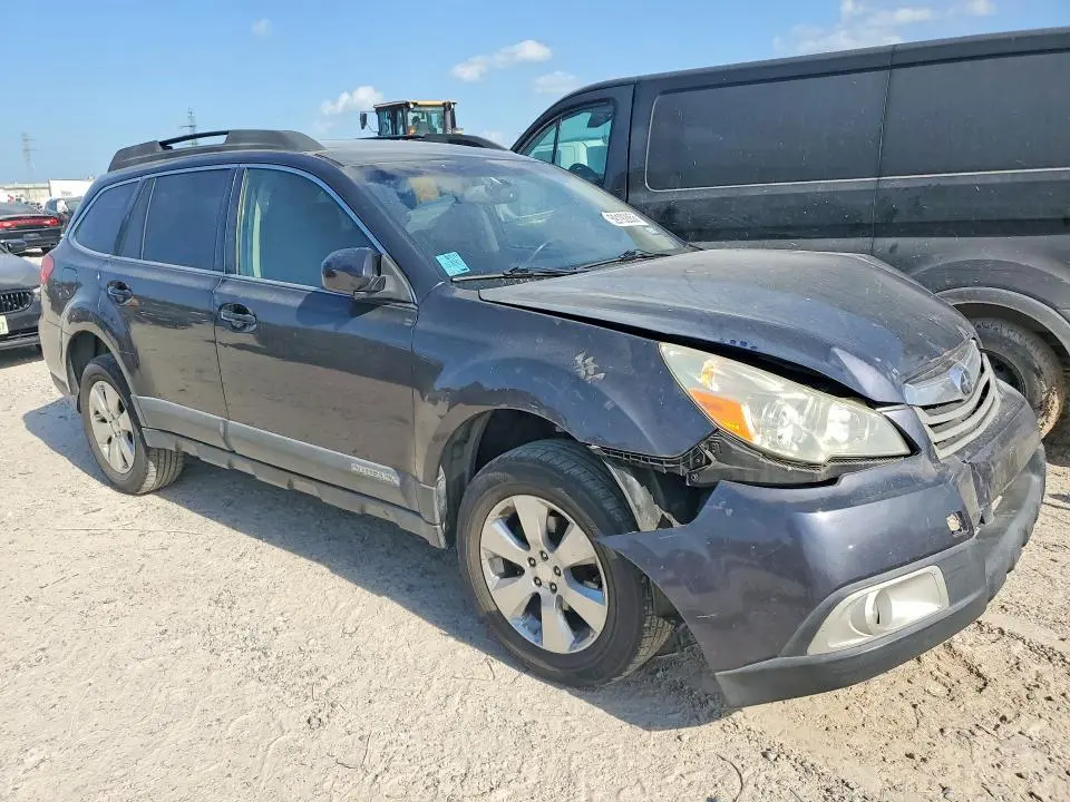 2011 SUBARU OUTBACK 2.5I LIMITED  