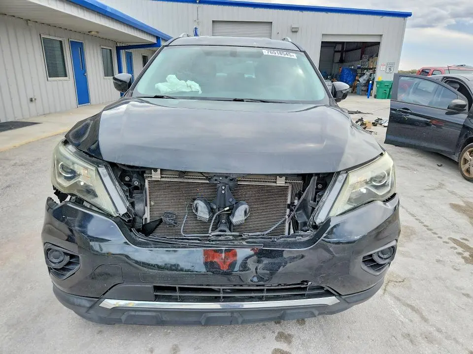 2017 NISSAN PATHFINDER S  