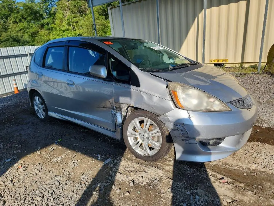 2011 HONDA FIT SPORT  