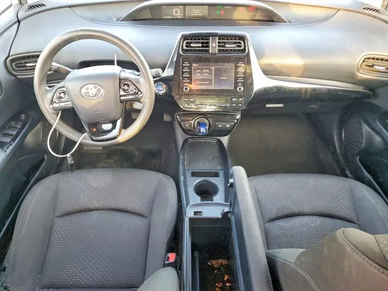 2020 TOYOTA PRIUS LE  