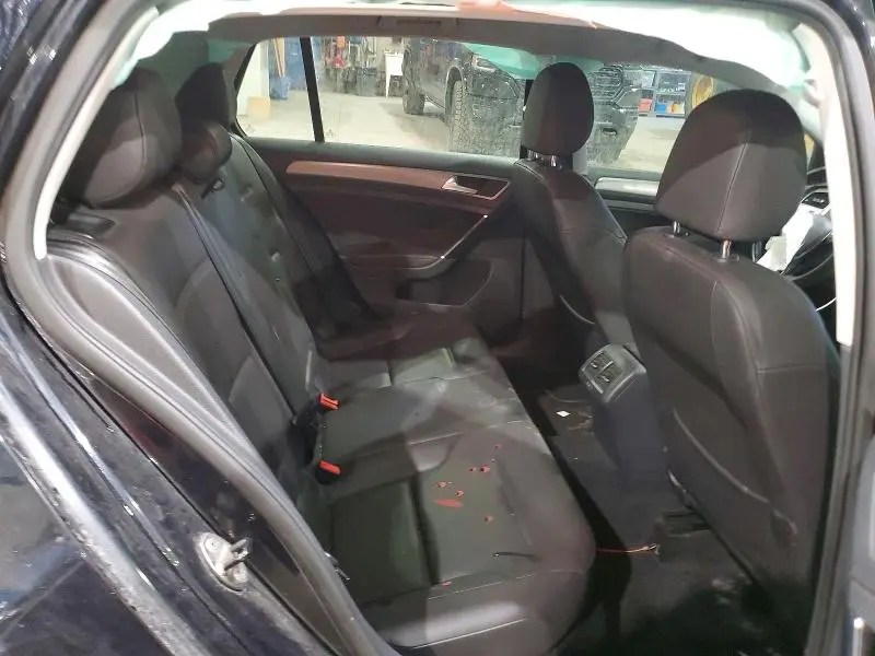 2015 VOLKSWAGEN GOLF   