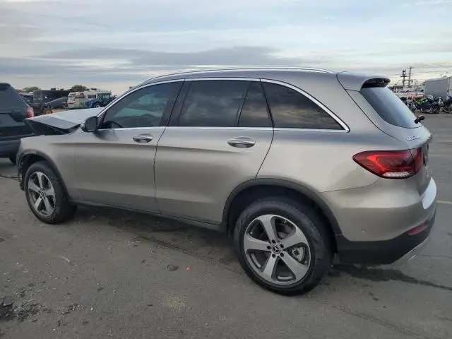 2022 MERCEDES-BENZ GLC 300  