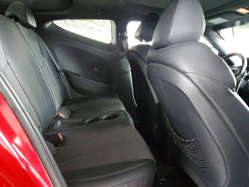 2016 HYUNDAI VELOSTER BASE  