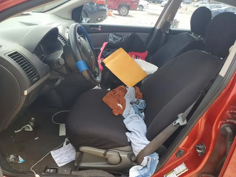 2010 NISSAN SENTRA 2.0  
