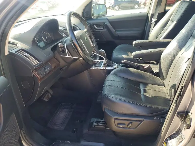 2012 LAND ROVER LR2 HSE  