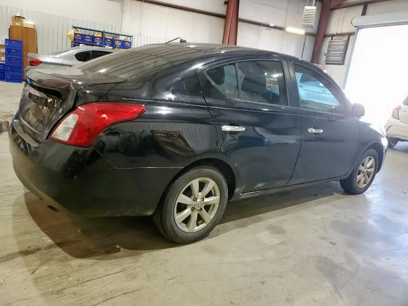 2012 NISSAN VERSA S  