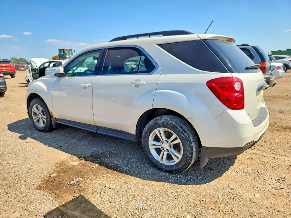 2015 CHEVROLET EQUINOX LT  