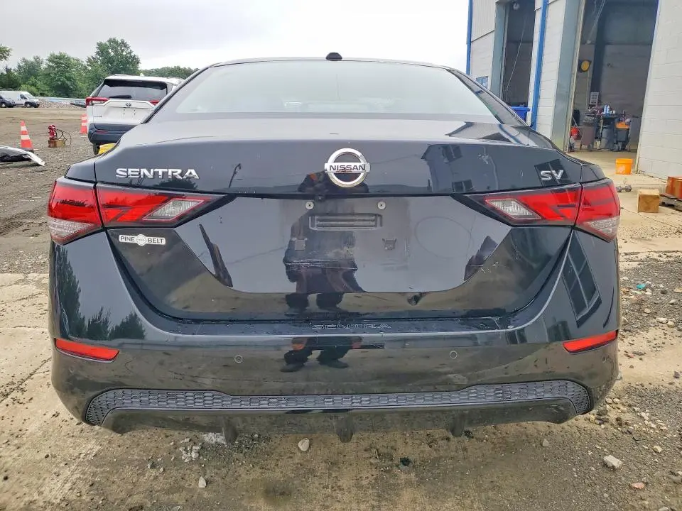2020 NISSAN SENTRA SV  