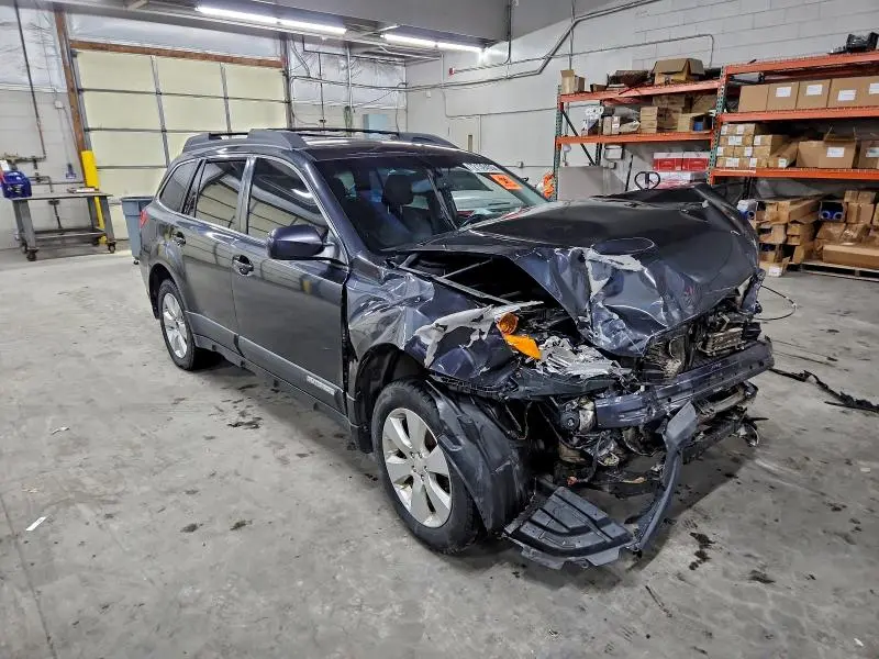 2010 SUBARU OUTBACK 2.5I LIMITED  