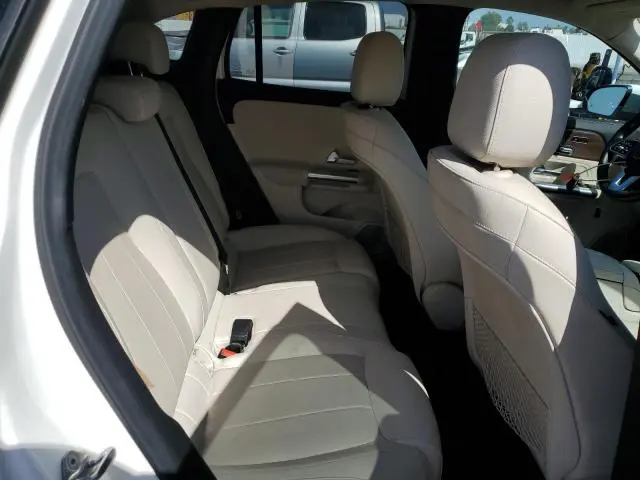 2021 MERCEDES-BENZ GLA 250  