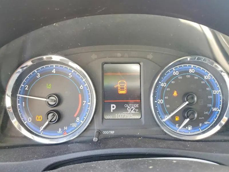 2017 TOYOTA COROLLA LE  