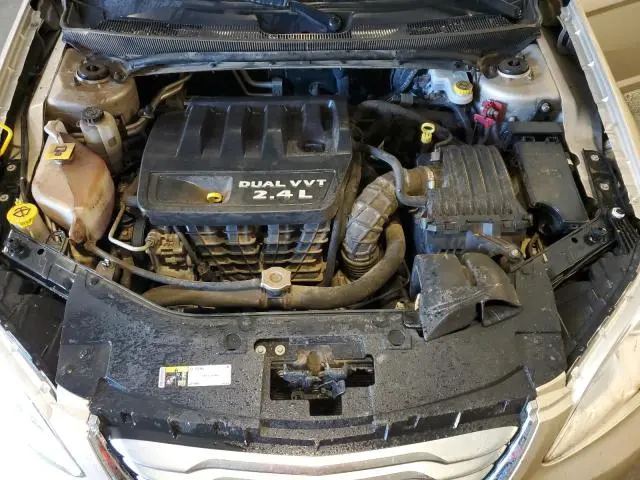 2014 CHRYSLER 200 LX  