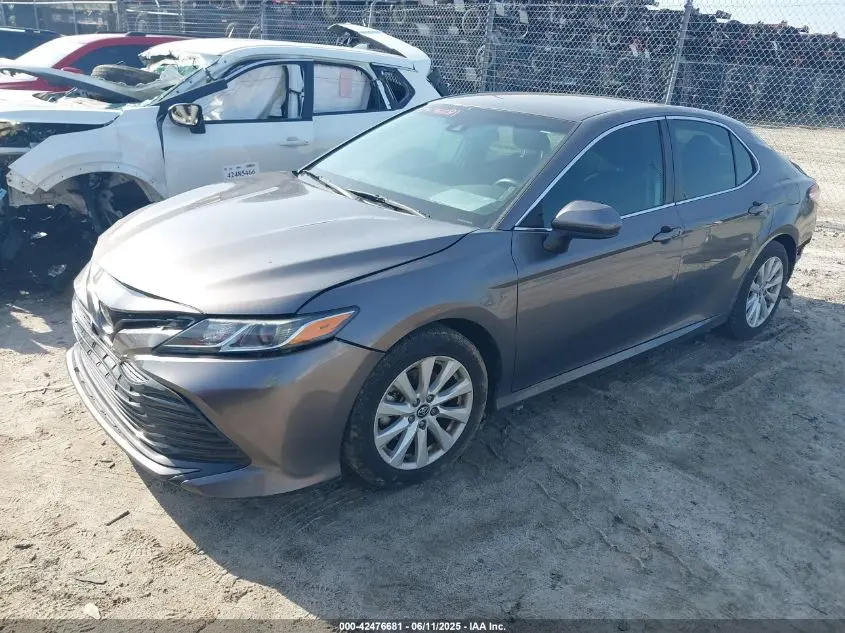 2020 TOYOTA CAMRY LE