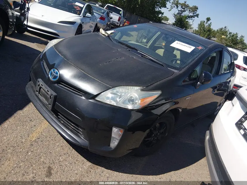 2015 TOYOTA PRIUS THREE