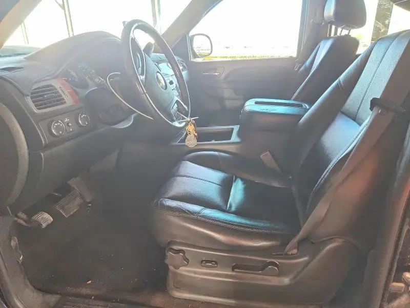 2010 CHEVROLET SUBURBAN K1500 LT  