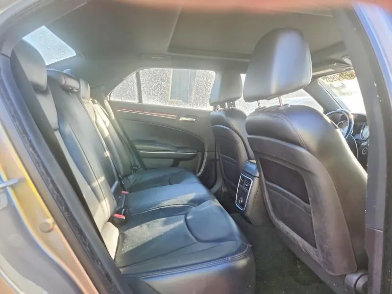 2014 CHRYSLER 300   