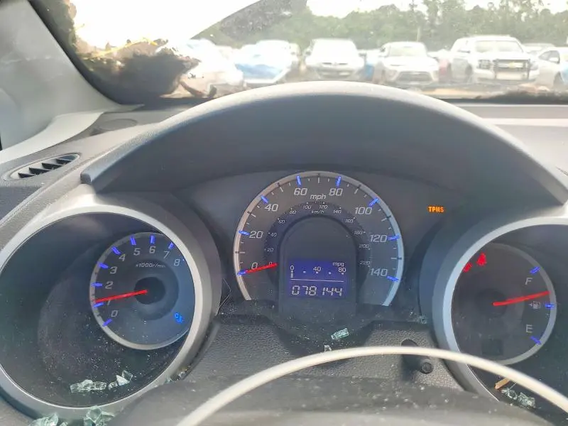 2010 HONDA FIT SPORT  