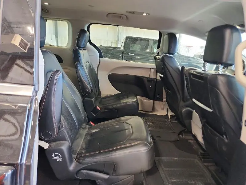 2017 CHRYSLER PACIFICA TOURING L PLUS  