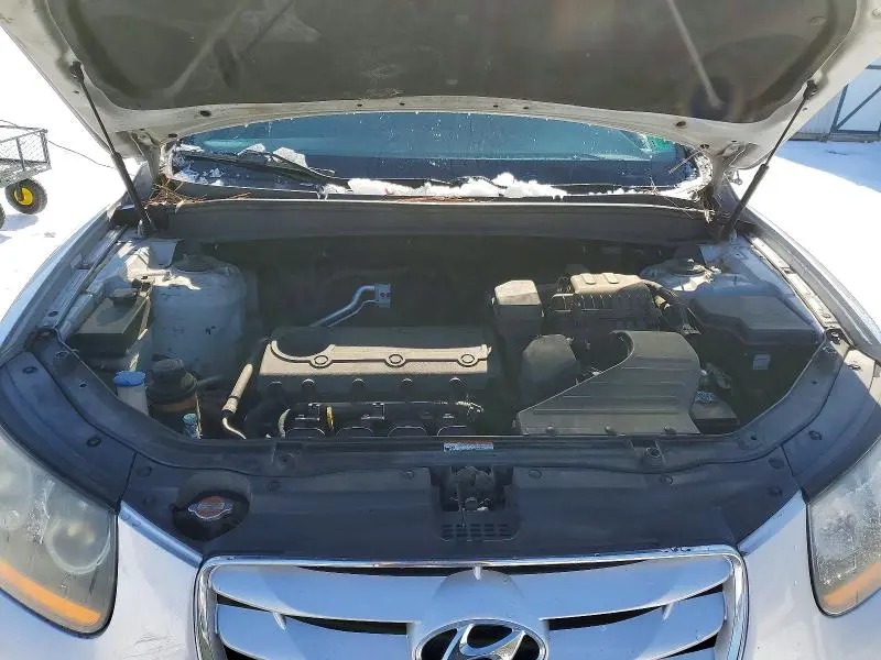 2011 HYUNDAI SANTA FE GLS  