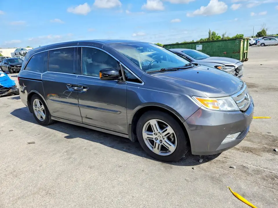 2011 HONDA ODYSSEY TOURING  